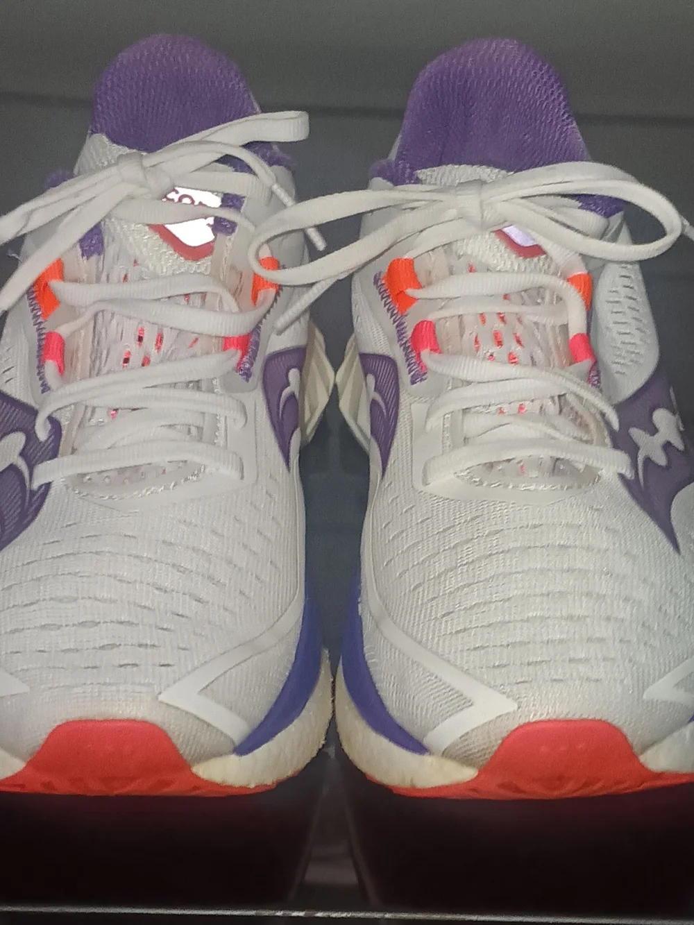 Saucony Women's White Running Shoes with Purple Accents
